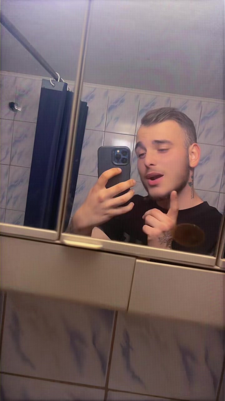 @♛༻༒P.𝓢𝓽𝓮𝓯𝓪𝓷༒༺♛