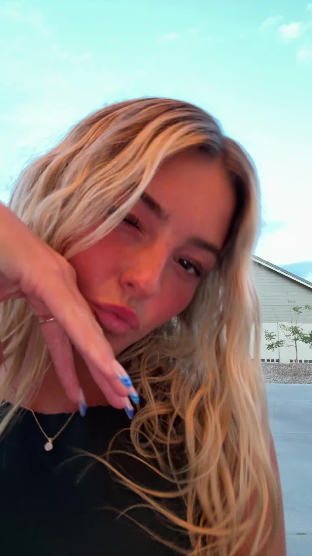 @catcatmeowmeow67