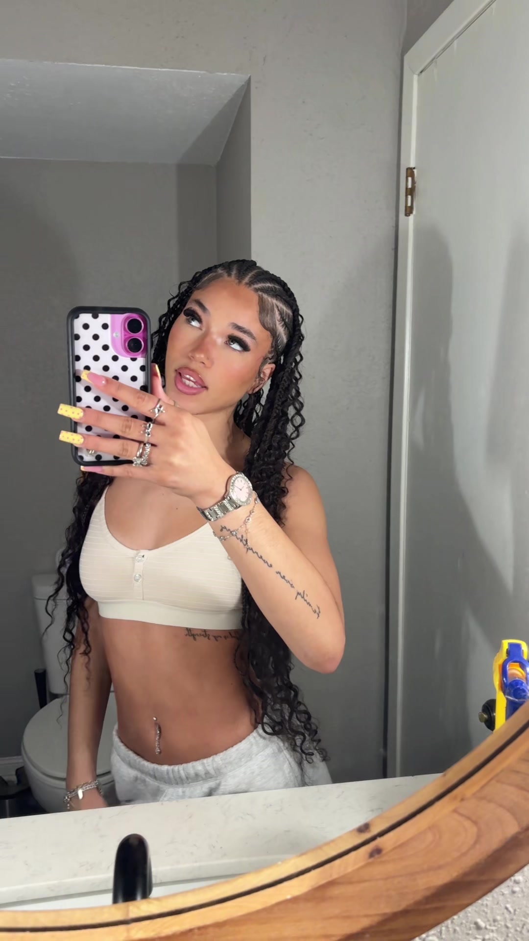 @tayy
