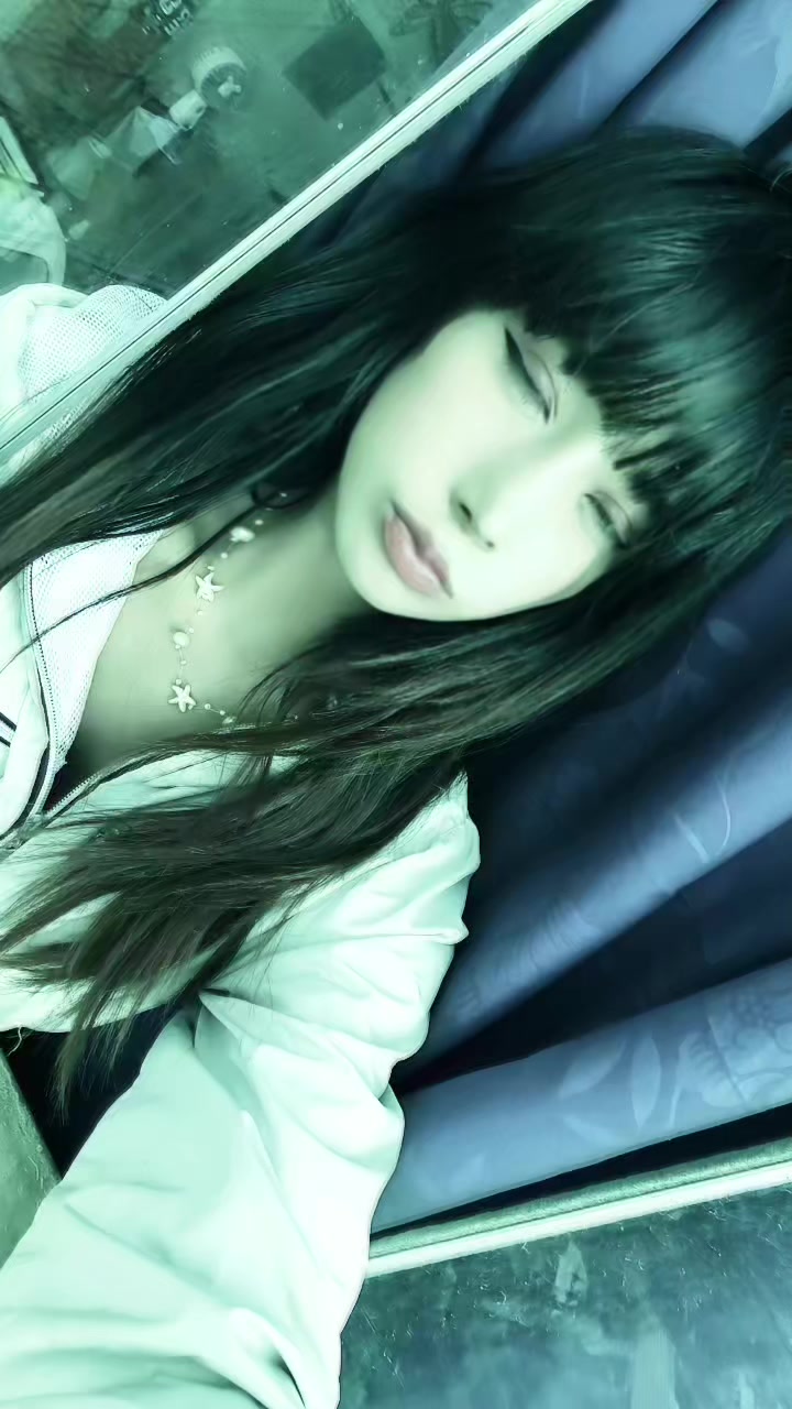 @C4mil4 😍_💗