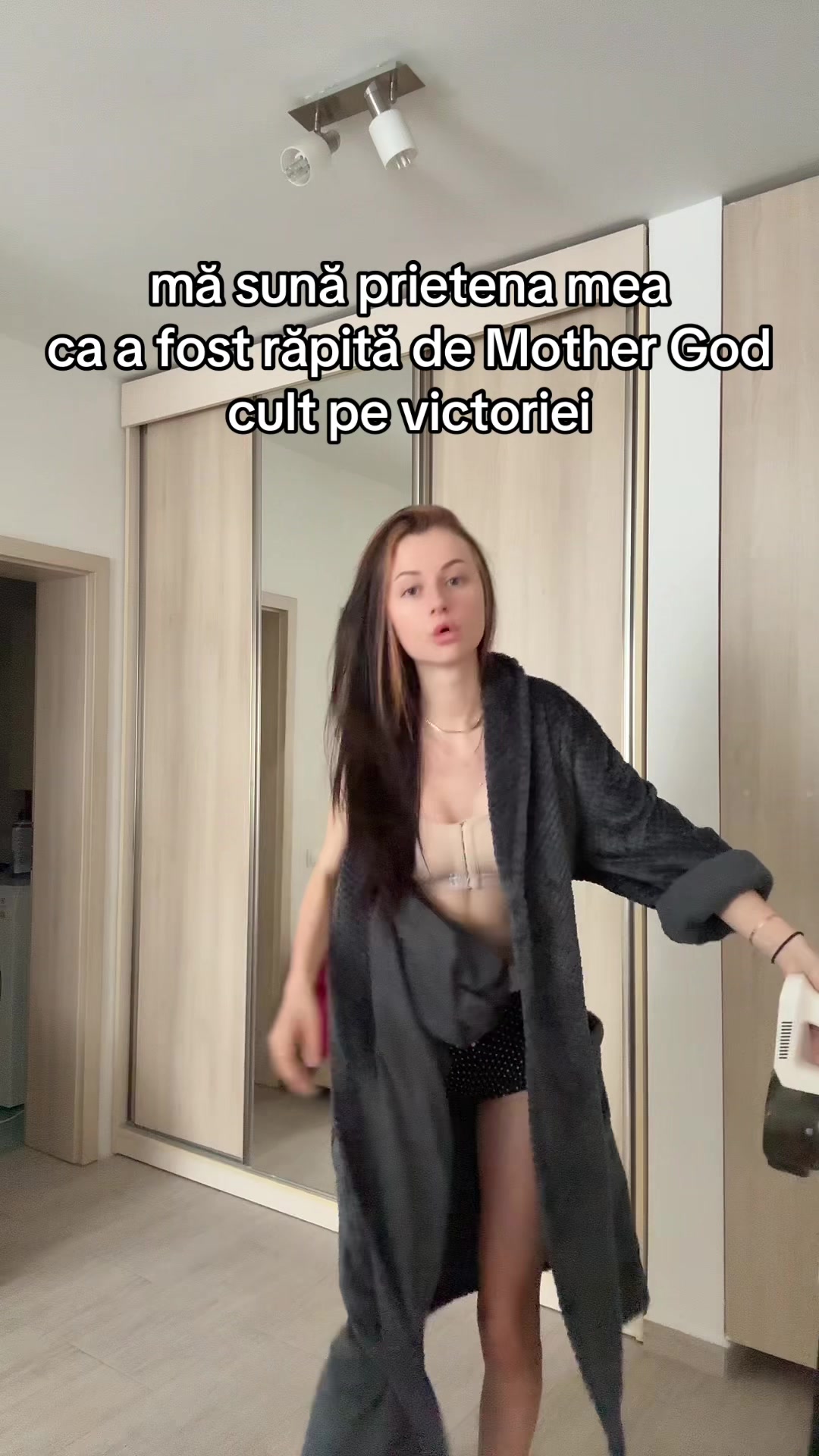 @L9UIZA