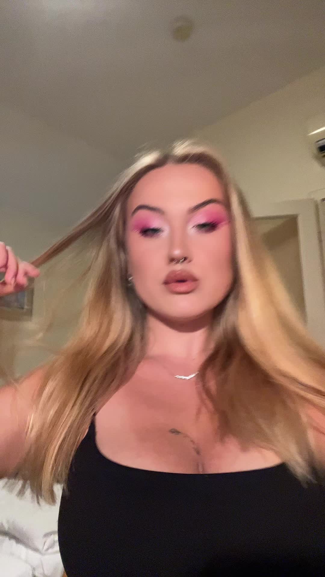 @Viuu