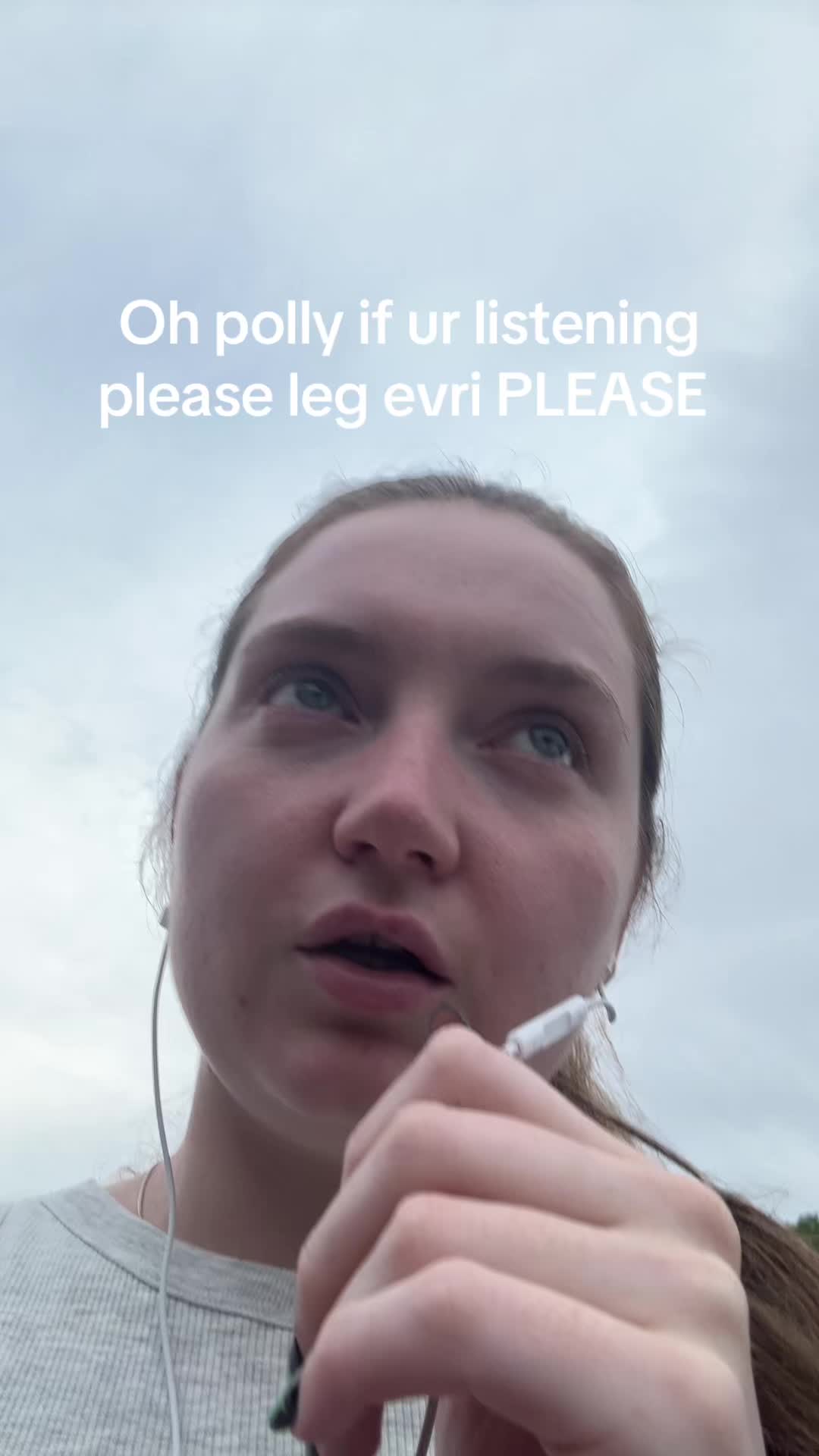 @tessistalking