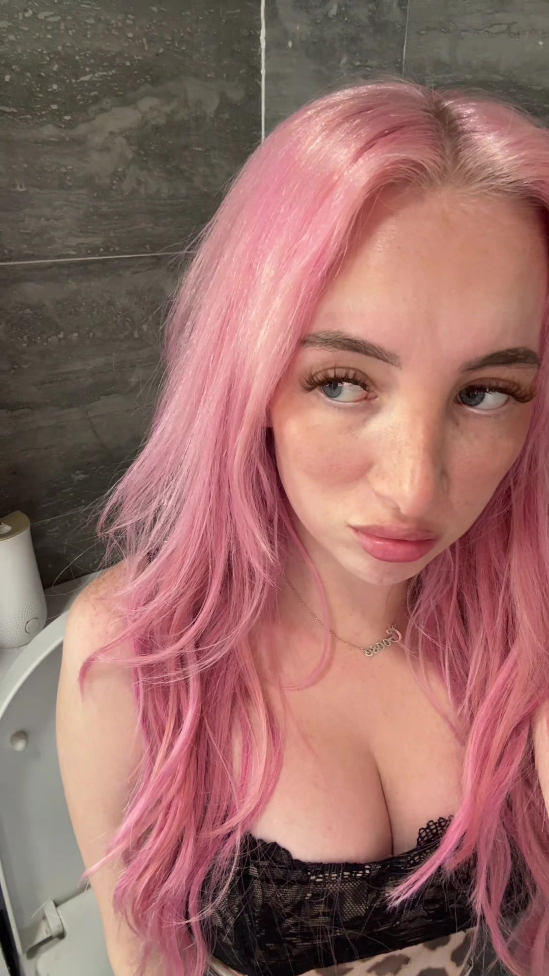 @cutietootie_x