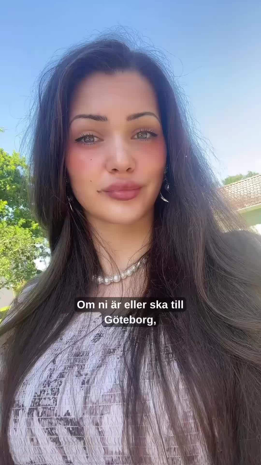 @Sara Panic