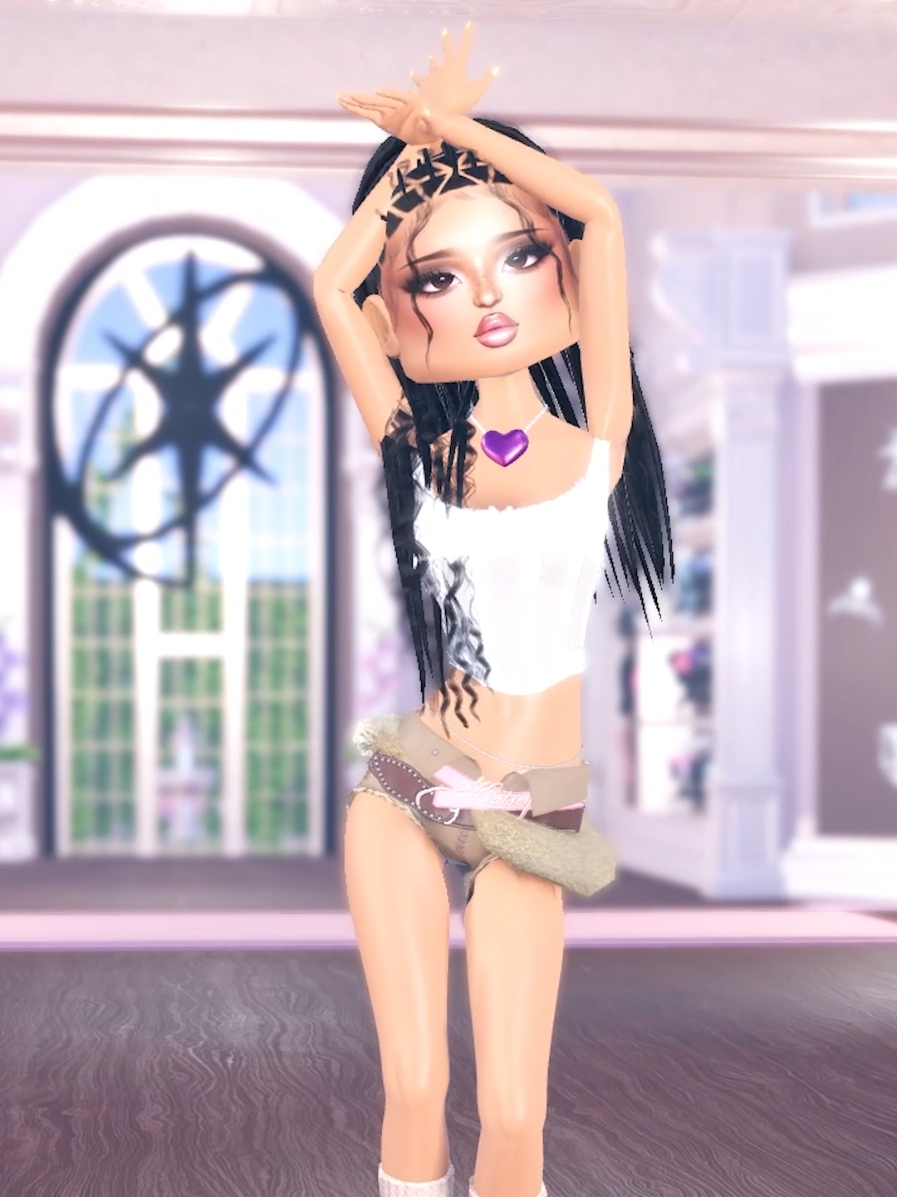 @Dress To Impress