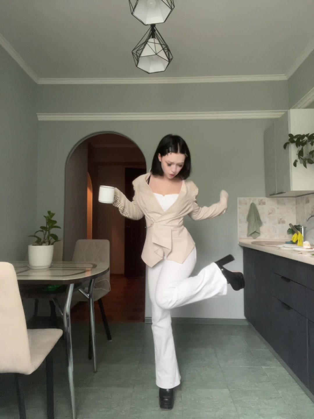@быкова