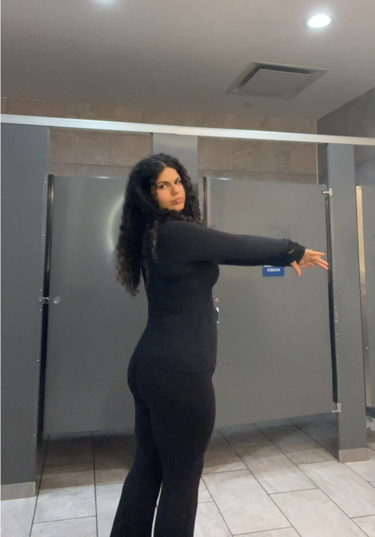 @realtalkwithamira