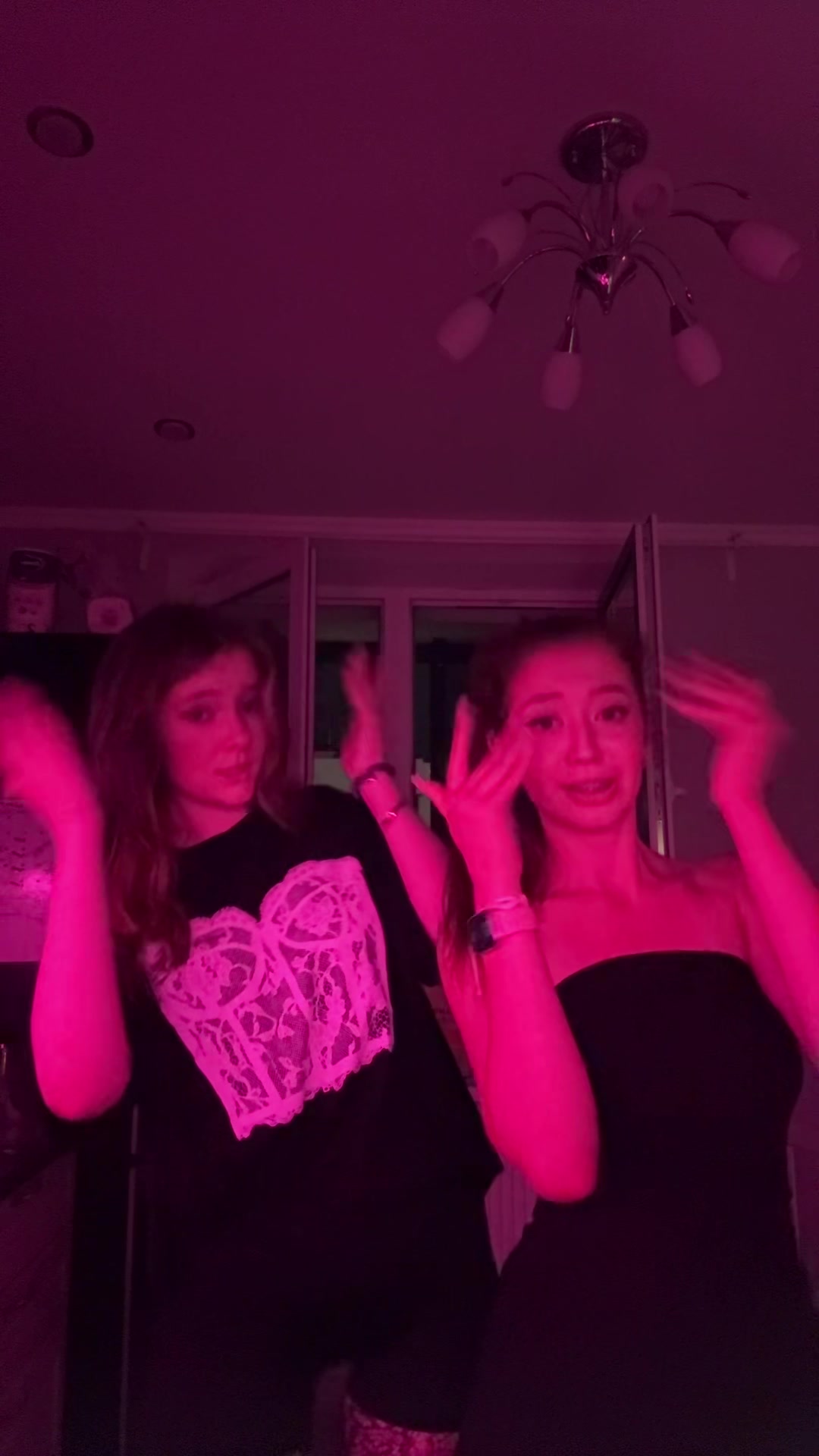 @aniutatovmach_