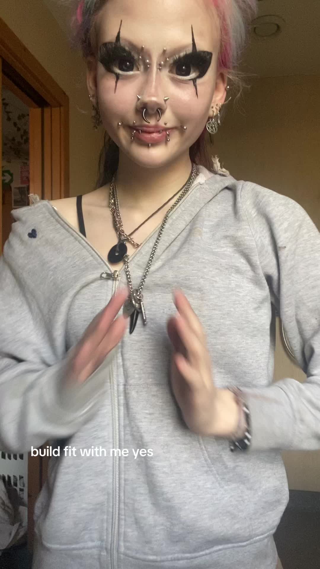 @🌸🦄🪻