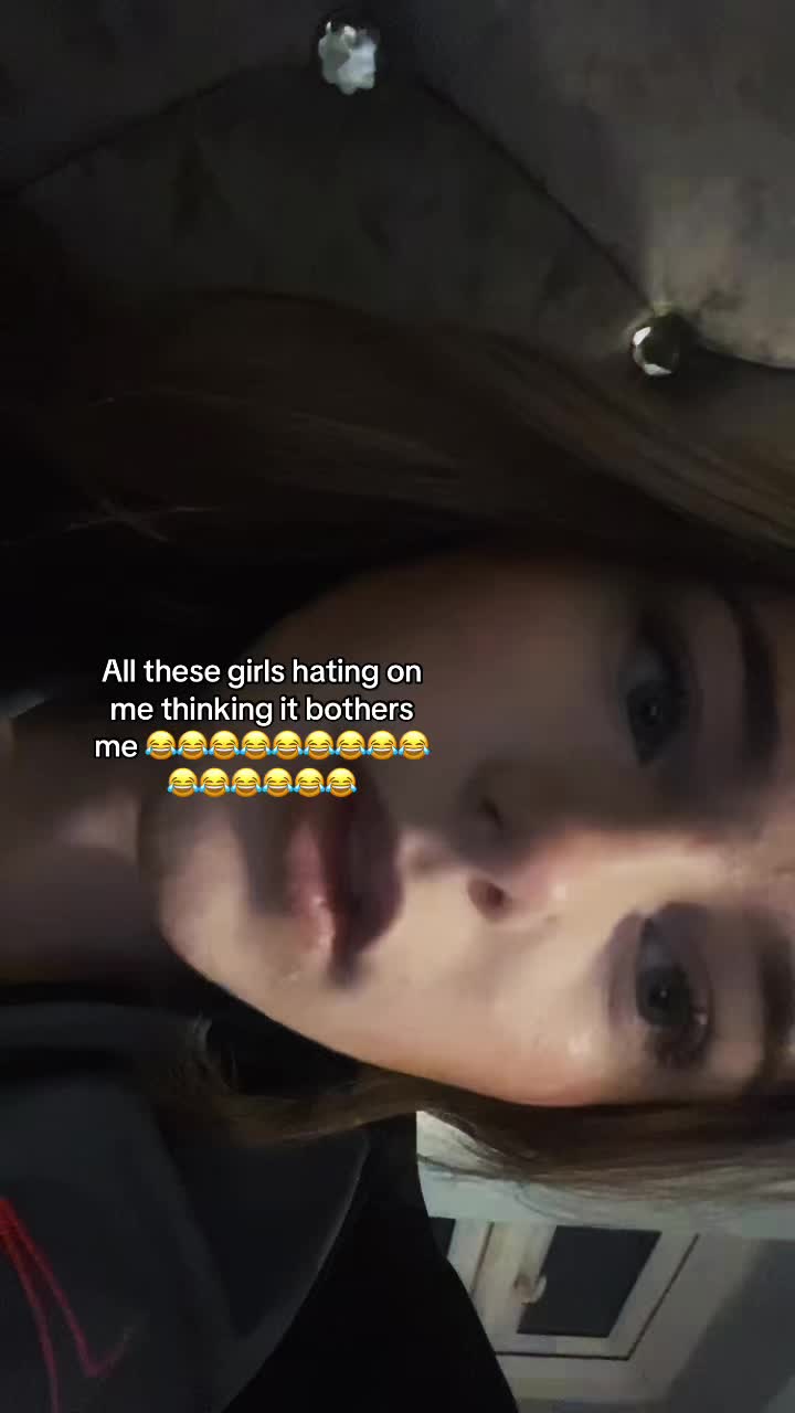 @𝐏𝐨𝐩𝐩𝐢𝐞ꨄ
