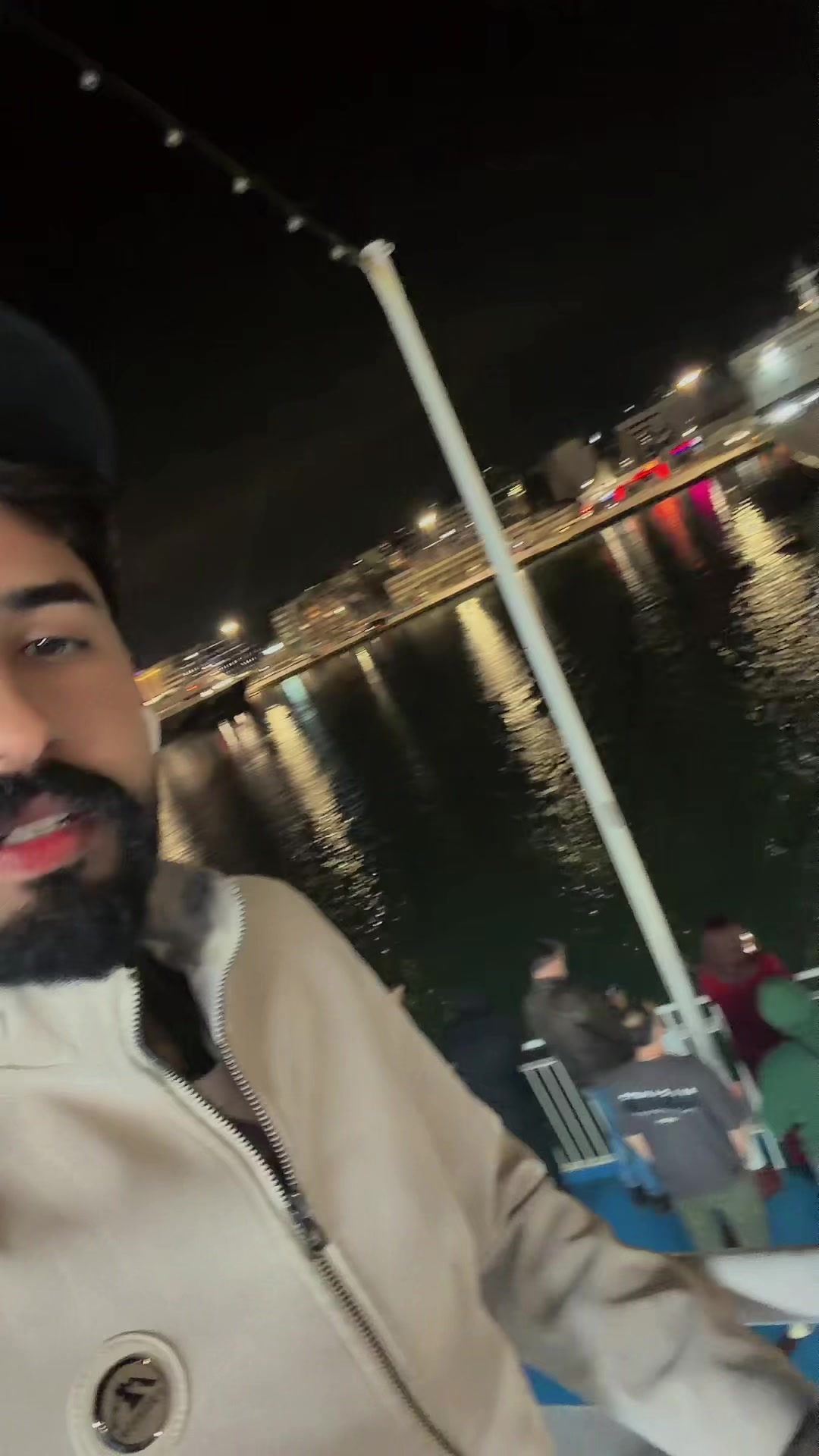 @Usman Gujrati munda 🇬🇷🇵🇰