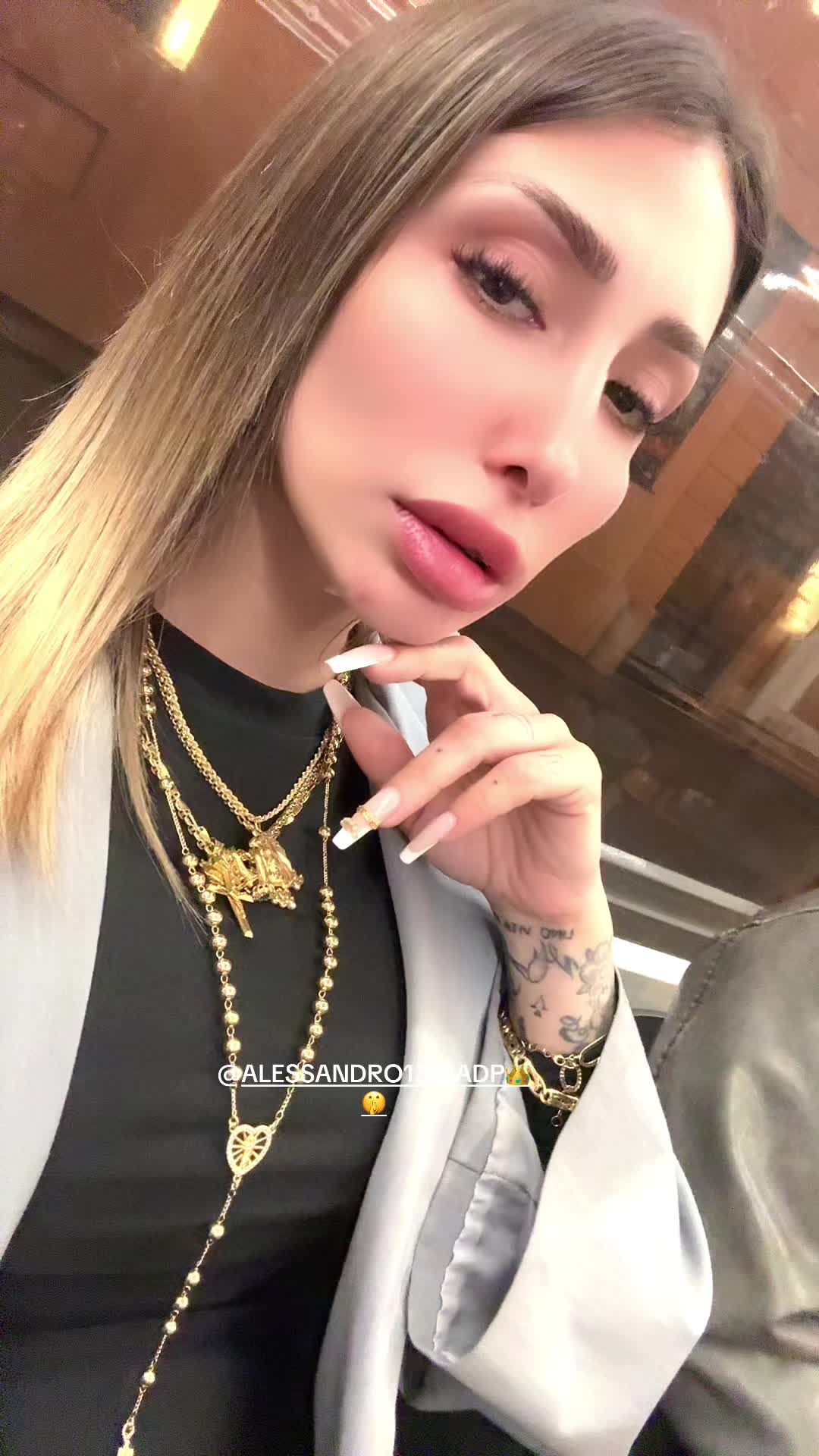 @🤎NAOMY🧸