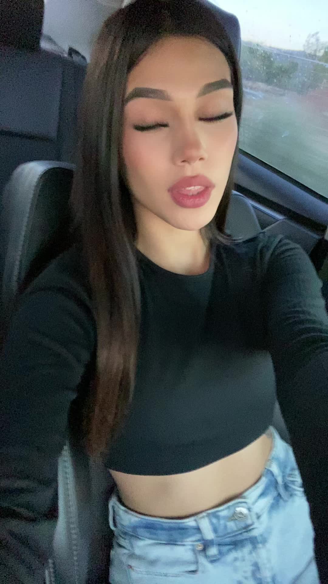 @Parispatino:)