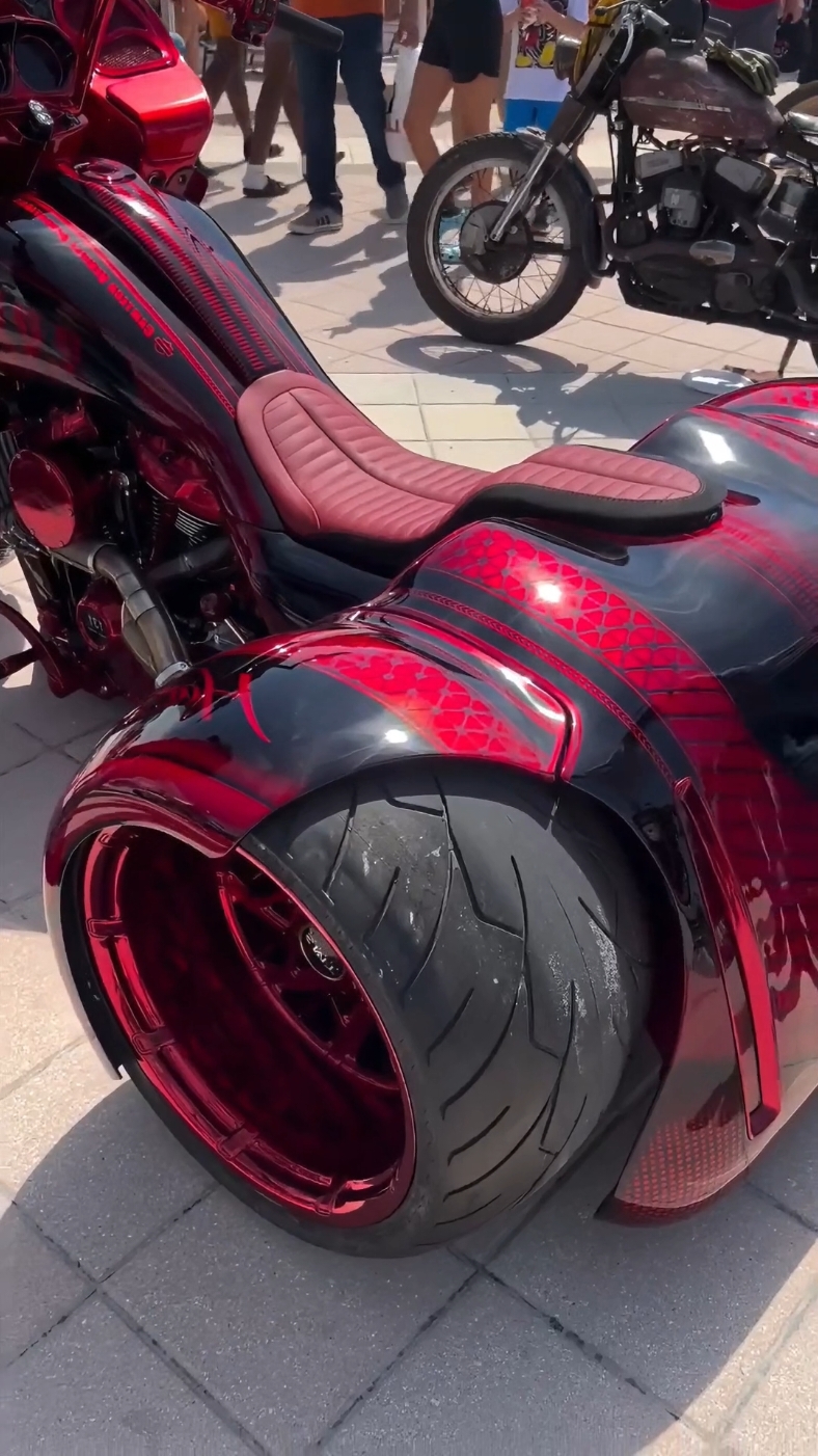 @SUPER BIKE