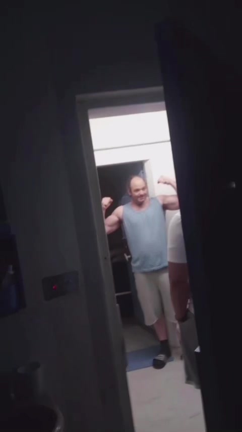 @DontPreeMe