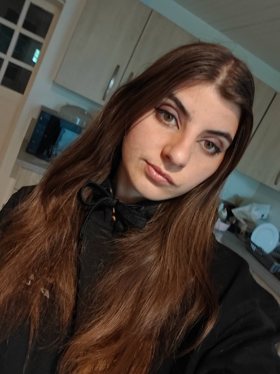@AhlFa
