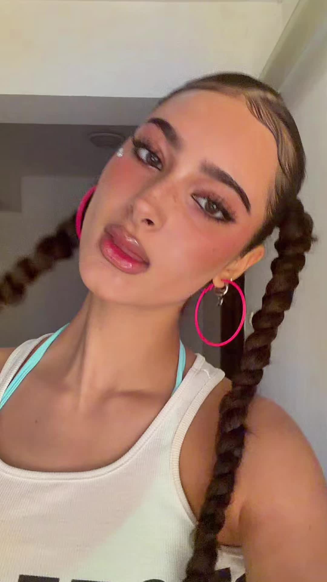 @evanicolescu_