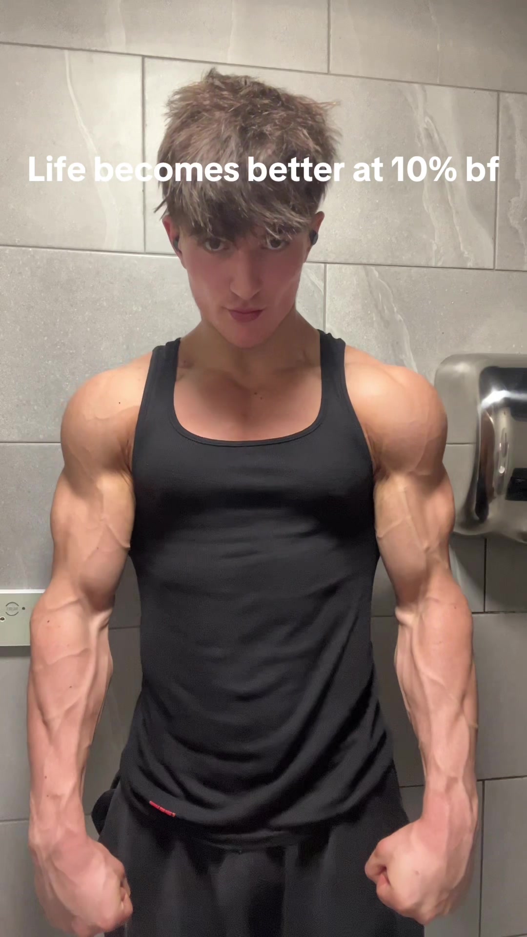 @Hendo