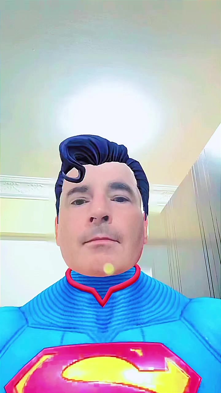 @Aaronhuntnz