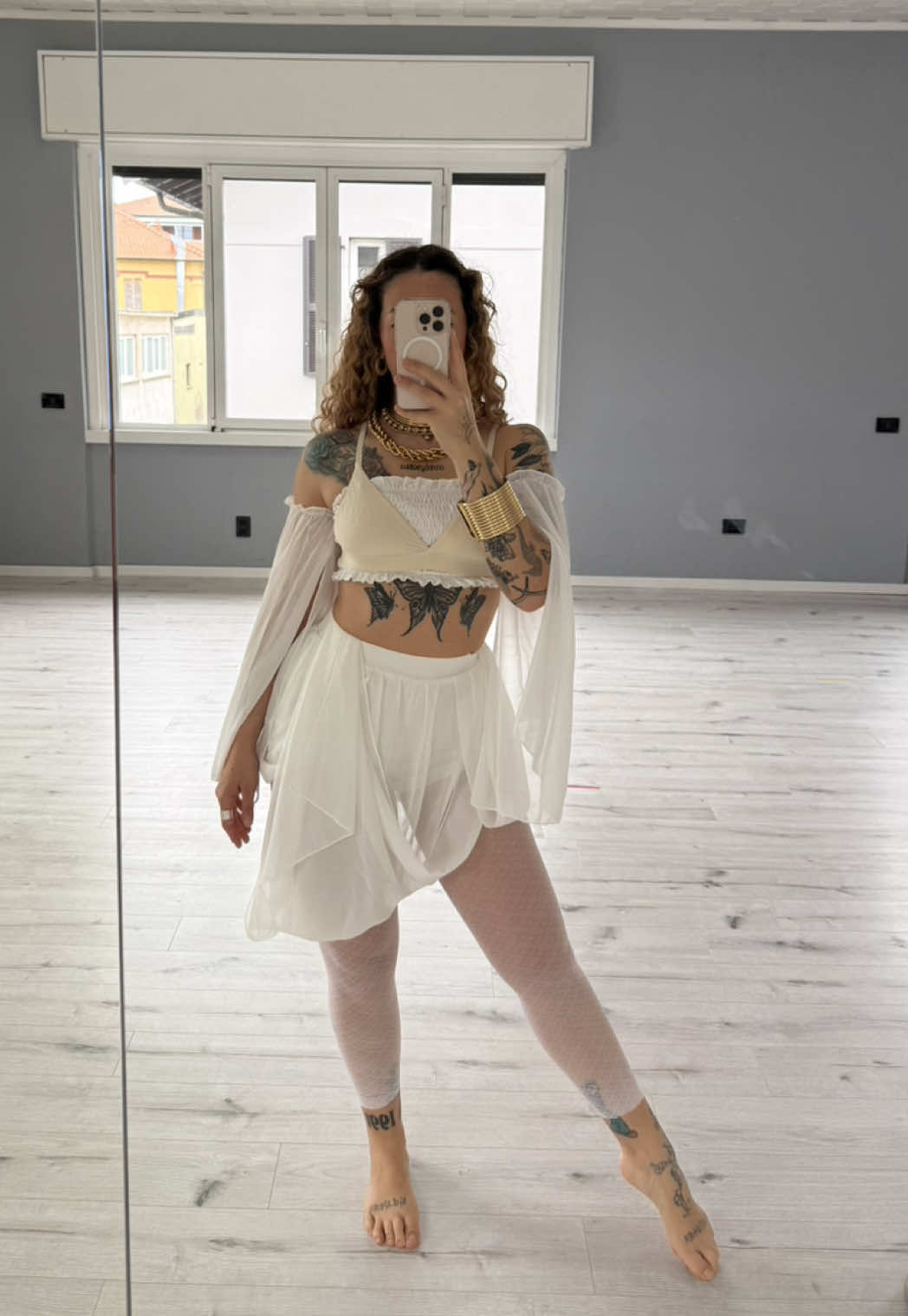 @kyky• dance teacher