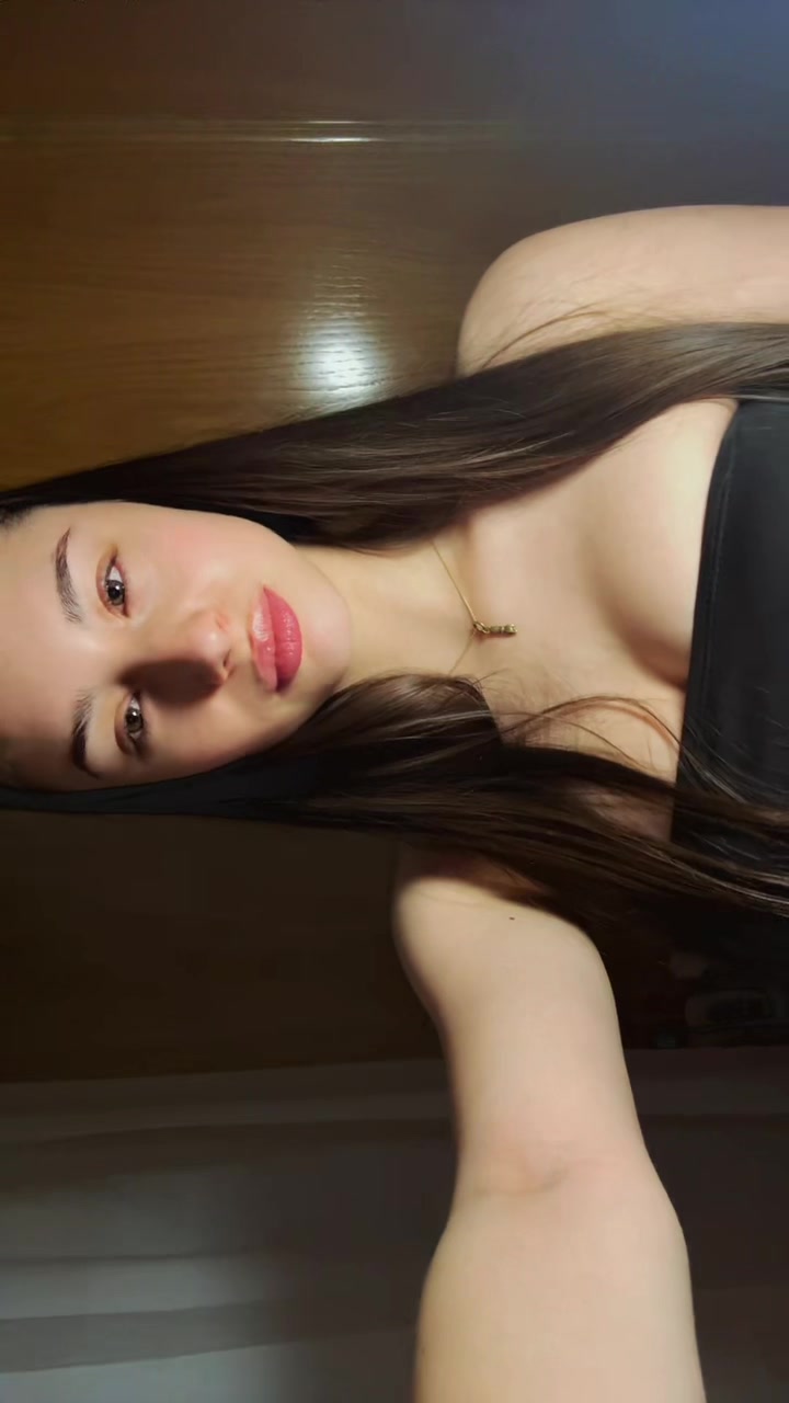 @Адриана