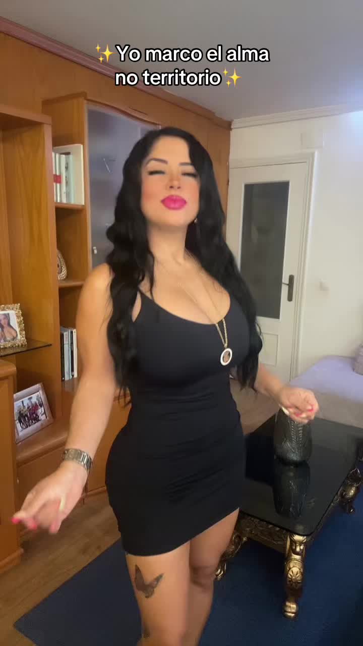 @Mariposa Guayaca
