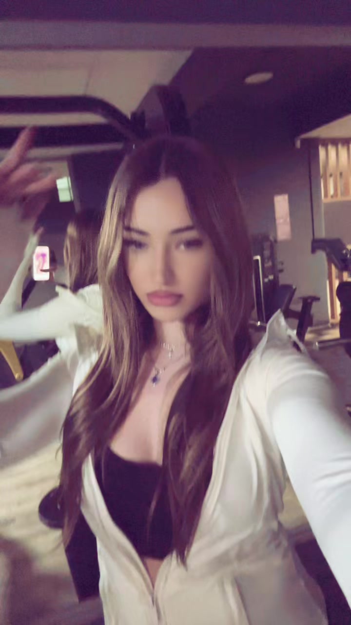 @enesa_hajzeri