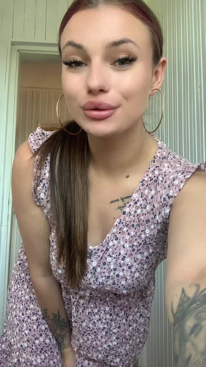 @Brave_Brunette 👑