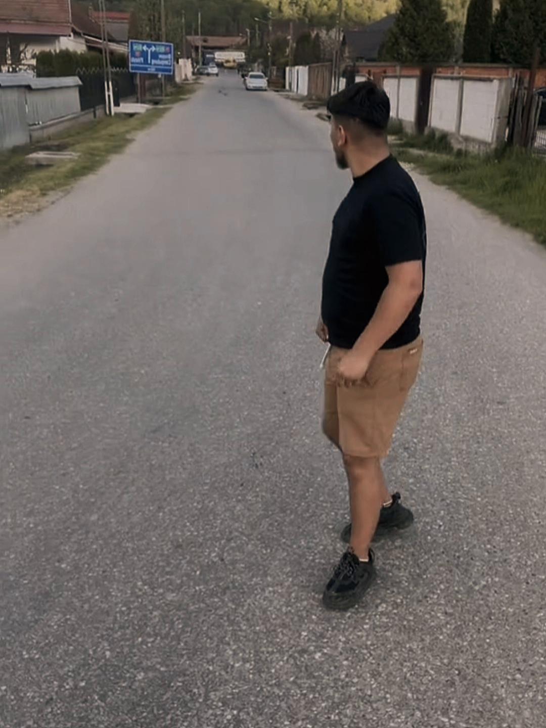 @Mir🤍