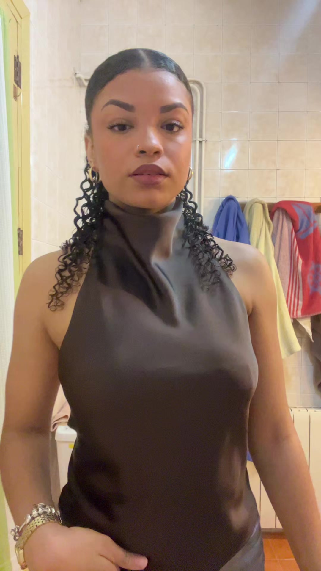 @Aisha🍒