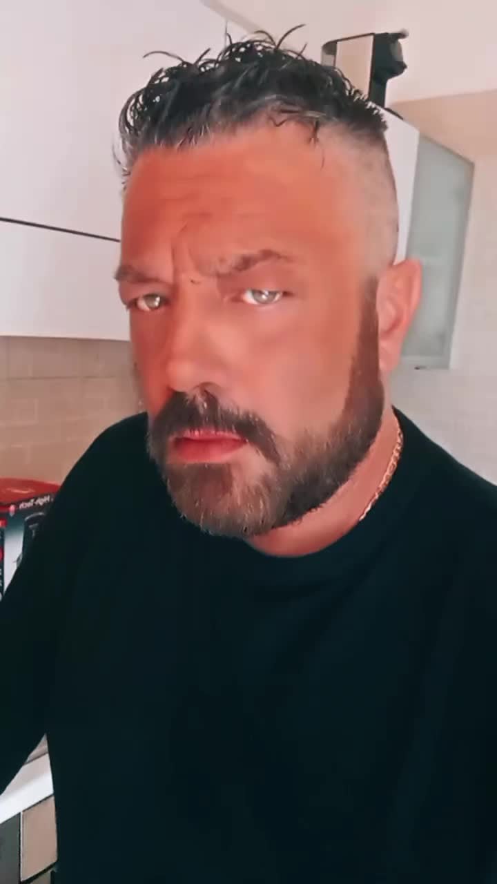 @💥✰𝗚𝗘𝗥𝗥𝗬✰💥
