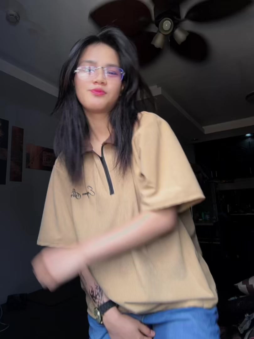 @helloyanila_