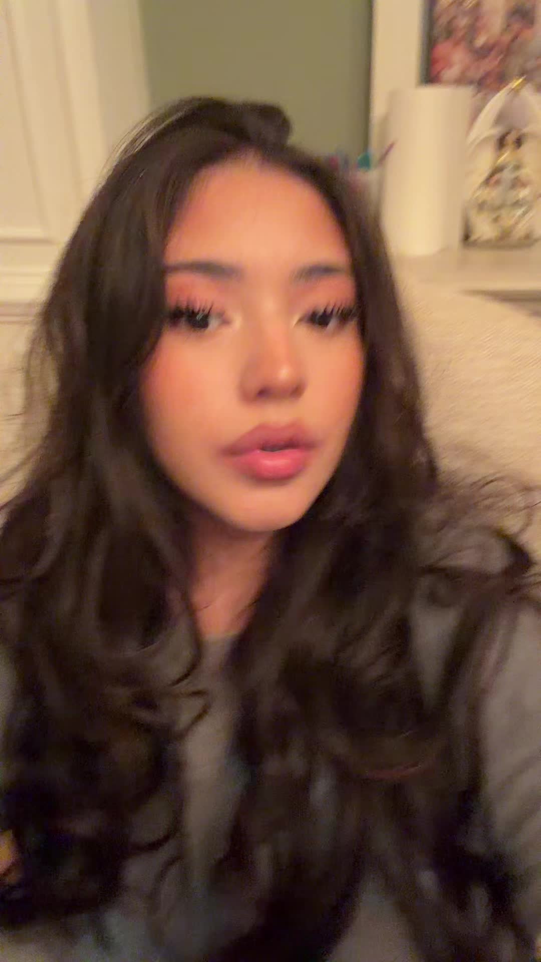 @leslye