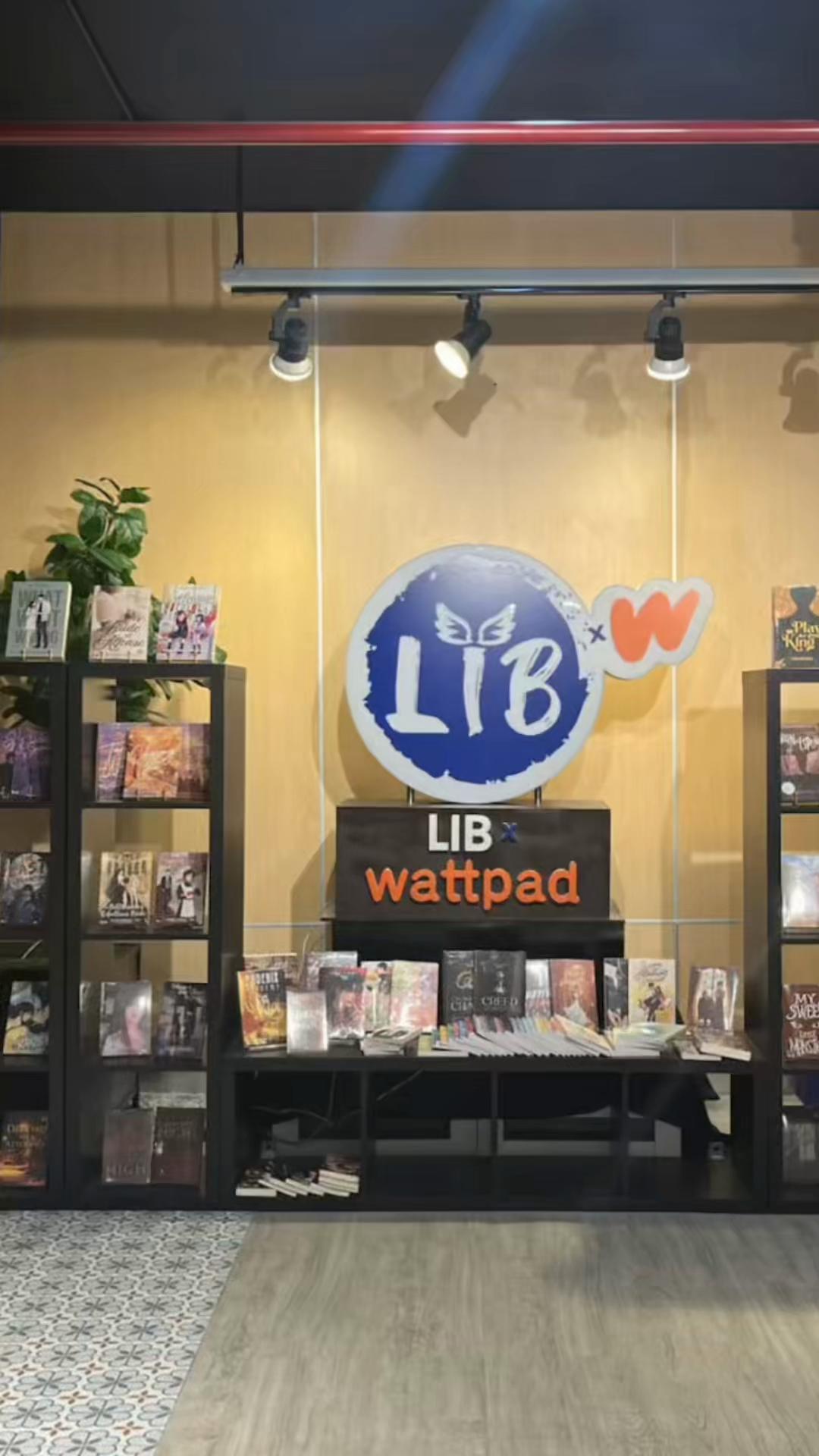 @Precious Pages Bookstore
