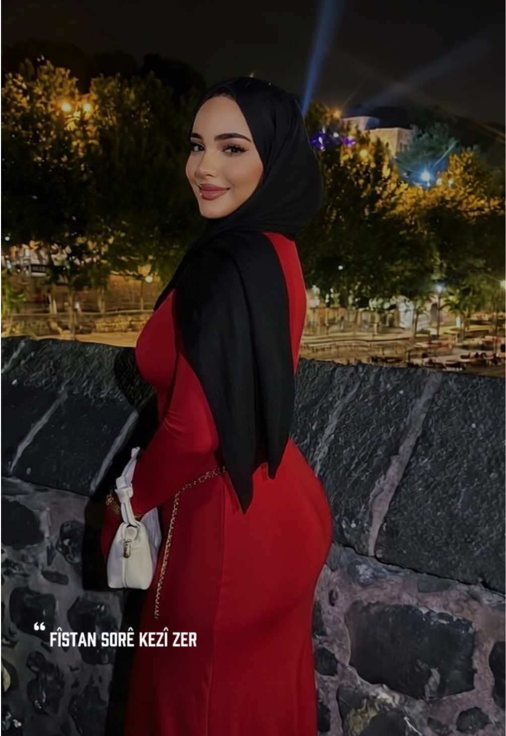 @𝐀𝐙𝐑𝐀 🌼