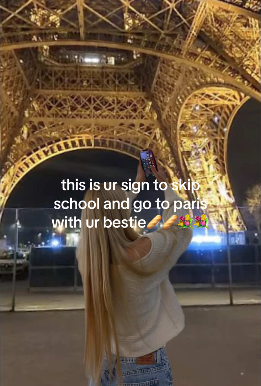 @charłi