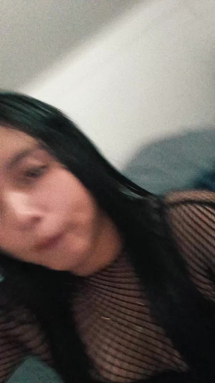 @Valentina 🔥