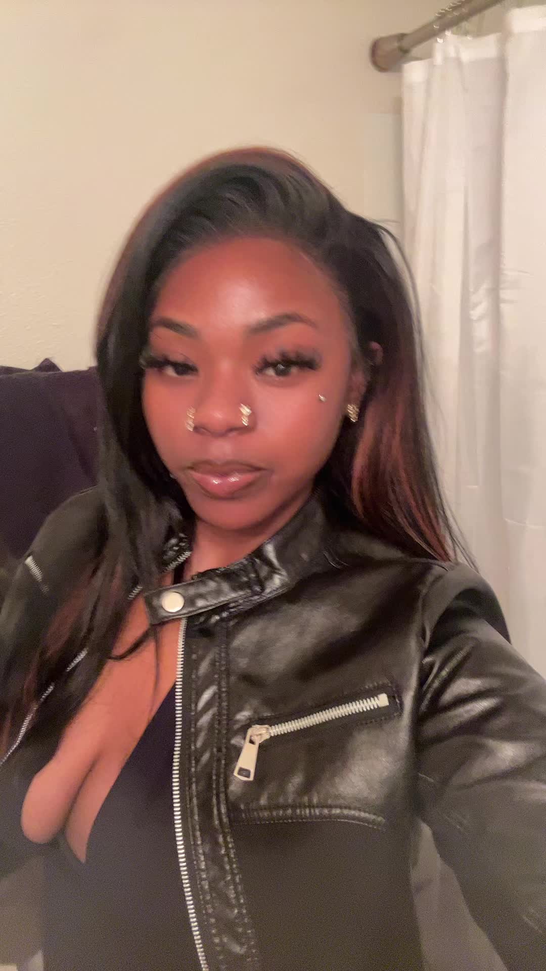 @Jayah🦋