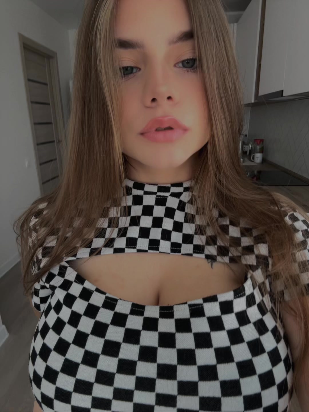 @kisssa_0_0