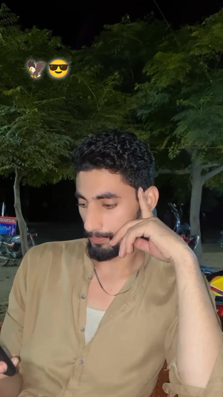 @🥰مہر سرکار 🦅