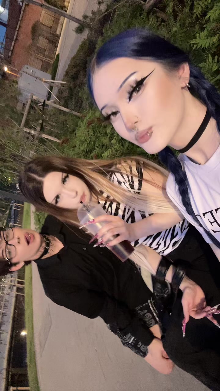 @мальвина