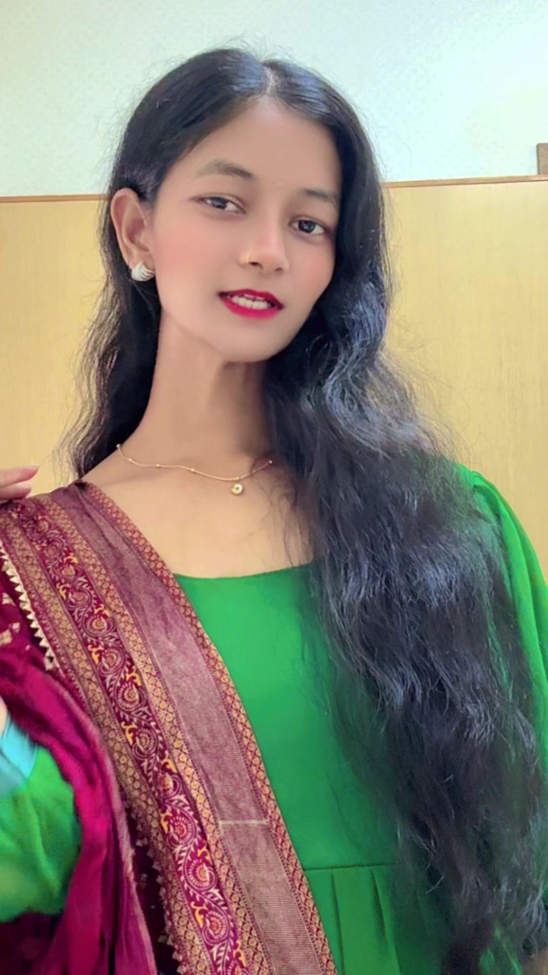 @二バ チョウダリ🇳🇵❤️ 🇯🇵