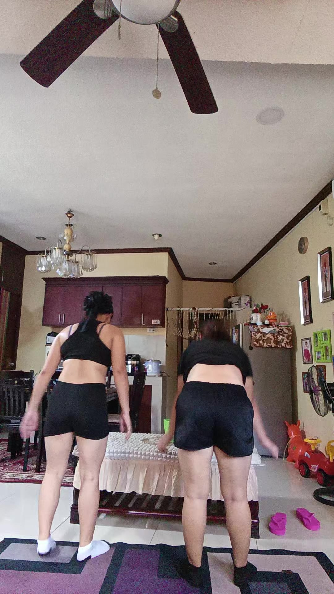 @Jhoyz