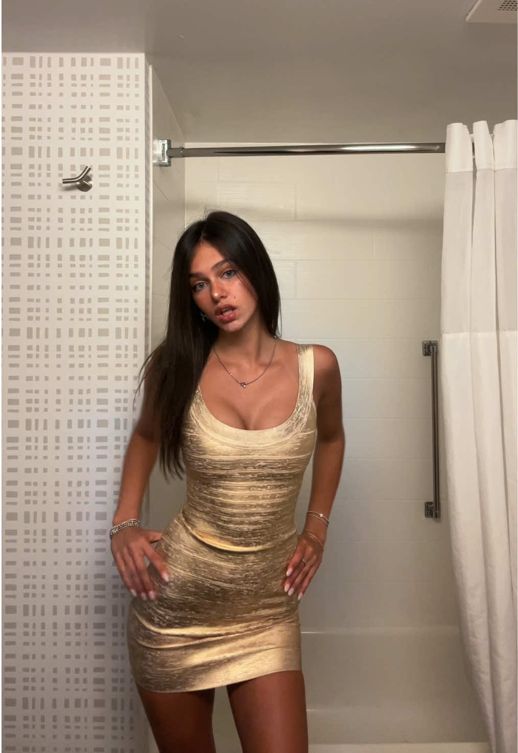 @ADIEROSE