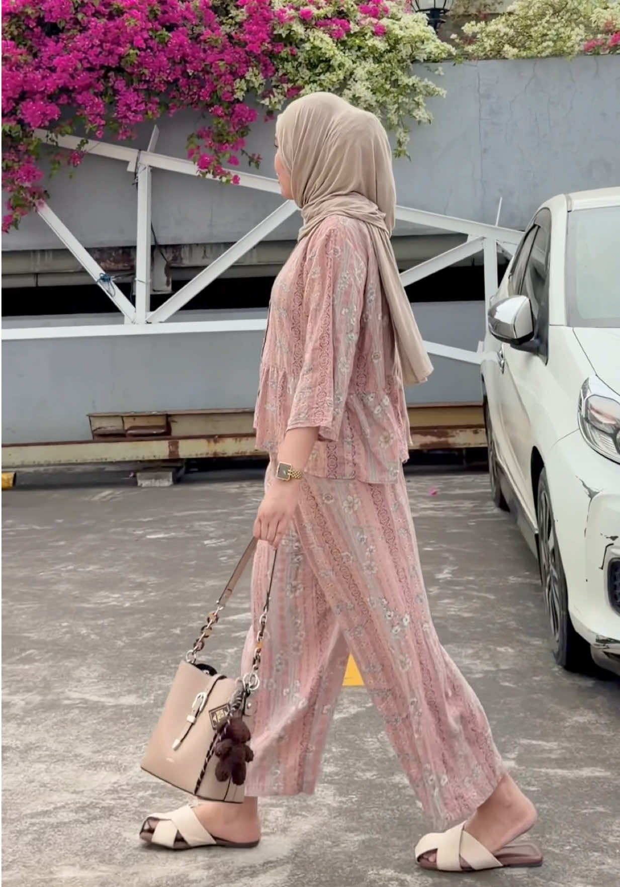 @yulianasafitrii