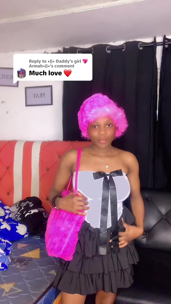 @Ama❣️💗 cardi B🥷🥷🥷💋💋🥰