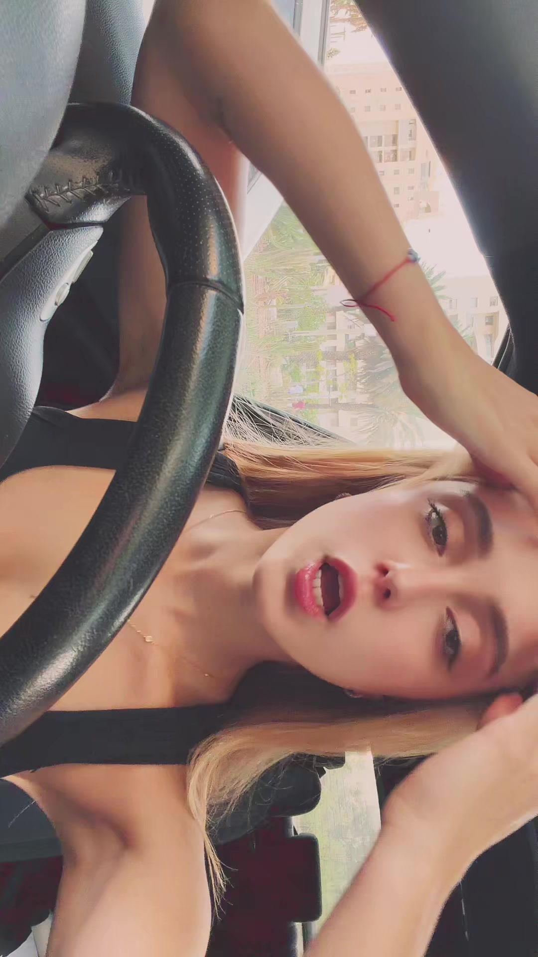 @Liyalotker