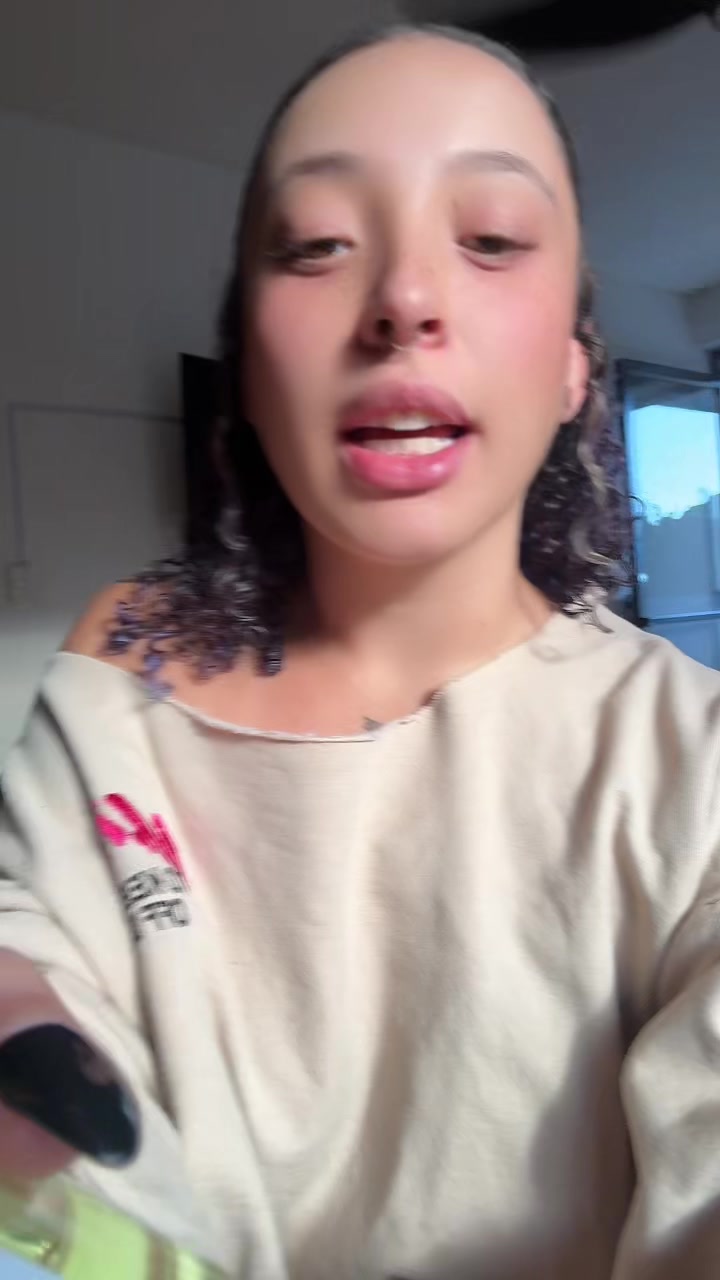 @itsjessihaze