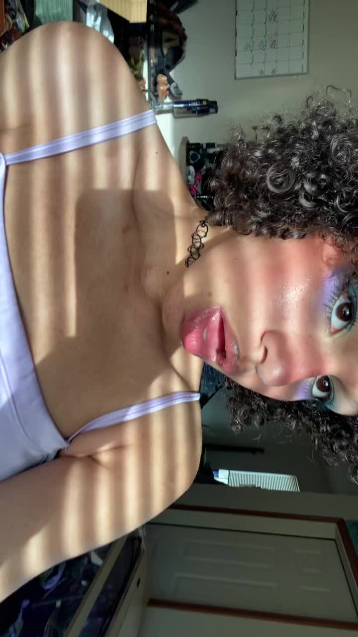 @Danae✴️❇️